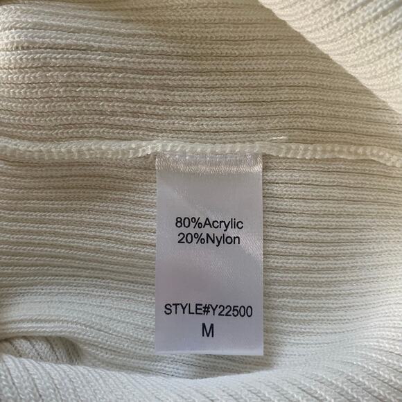 Do + Be White Long Sleeve Stretch Knit Top Size Medium - Picture 5 of 5